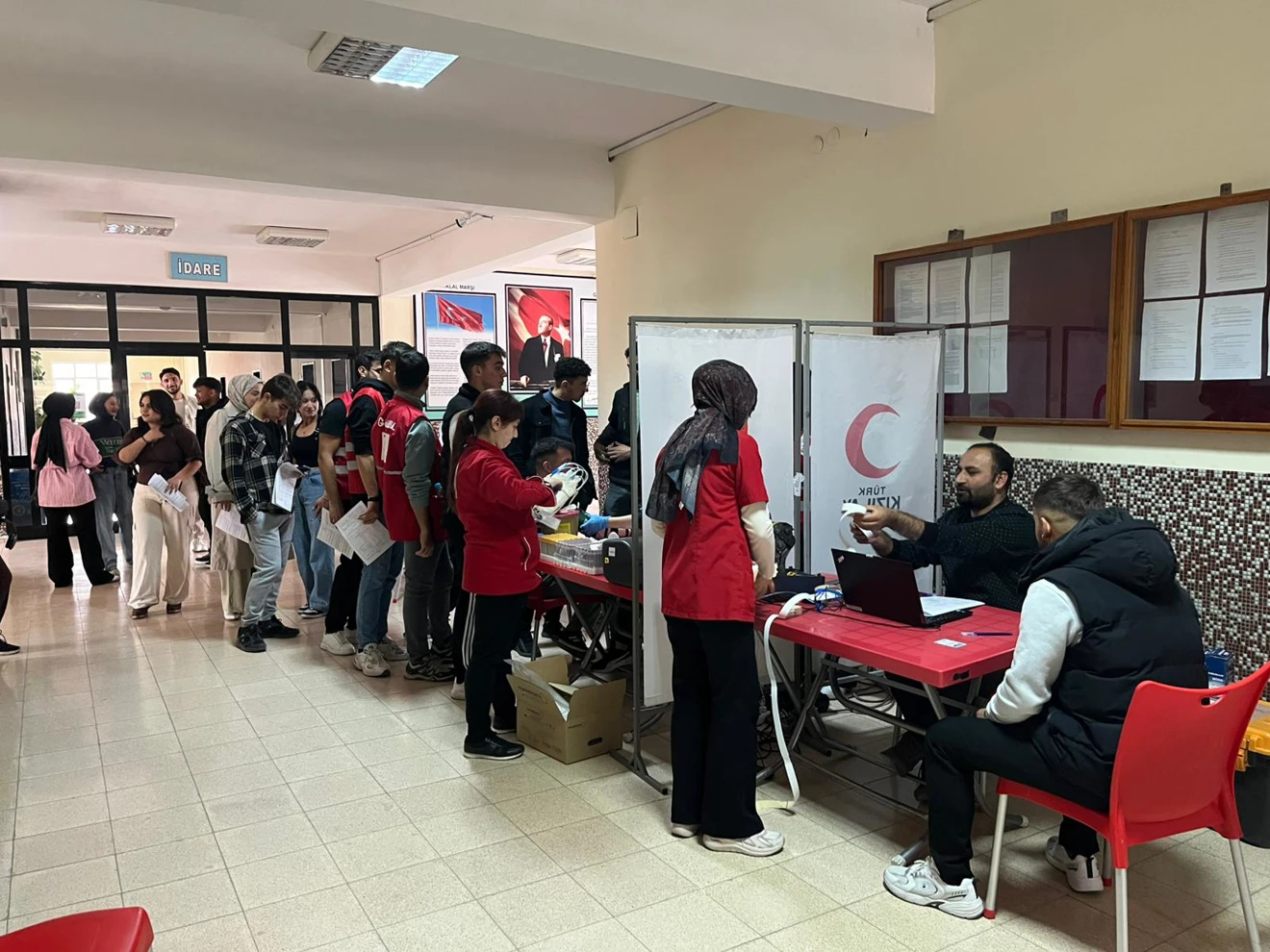 Yüksekokulumuzda Kızılay Kan Bağışı Etkinliği Düzenlendi